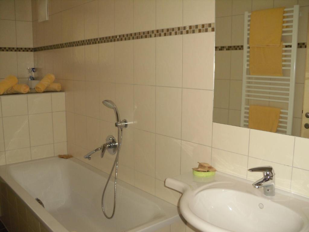 Haus Stampfer Hotel Weissensee Bilik gambar